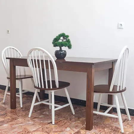 Houseloft Seaview Hub Апартаменты *