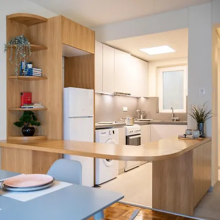 Houseloft Seaview Hub Lejlighed *