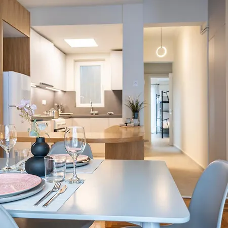 Houseloft Seaview Hub * Volos